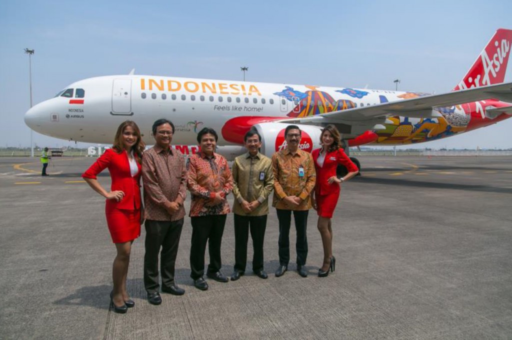 Berita Pers - AirAsia Indonesia Resmikan Livery INDONESIA-1
