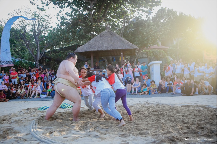 Friendly Sumo Game at Hotel Nikko Bali Benoa Beach (3)