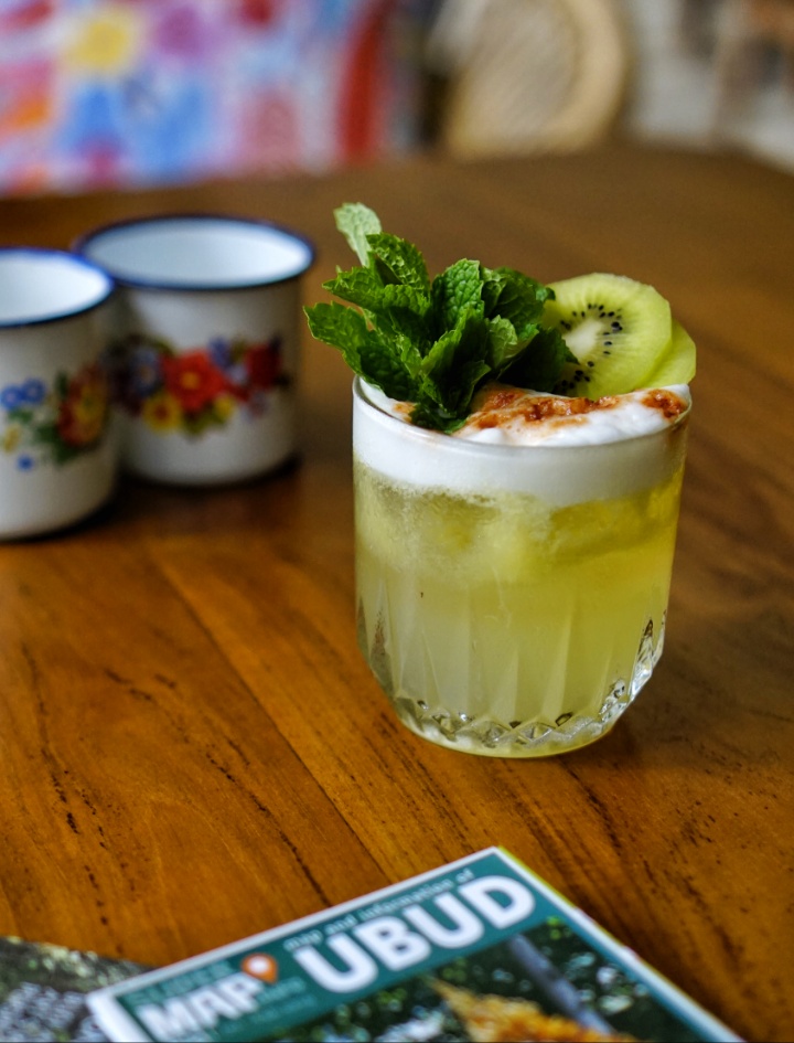 Screenshot_2019-06-12-13-51-20-940_com.miui.gallery